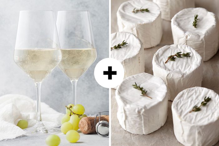 Rượu Sauvignon Blanc kết hợp pho mát nào